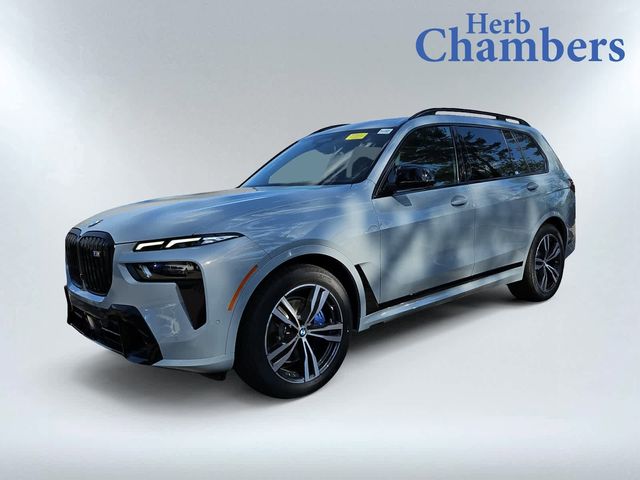 2025 BMW X7 M60i