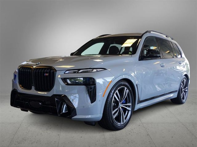 2025 BMW X7 M60i