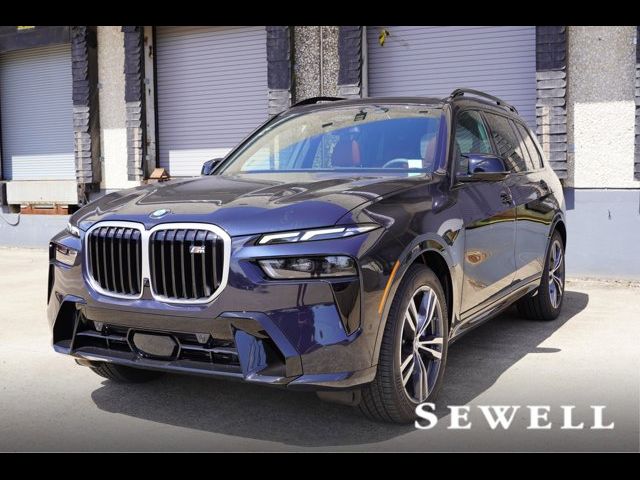 2025 BMW X7 M60i