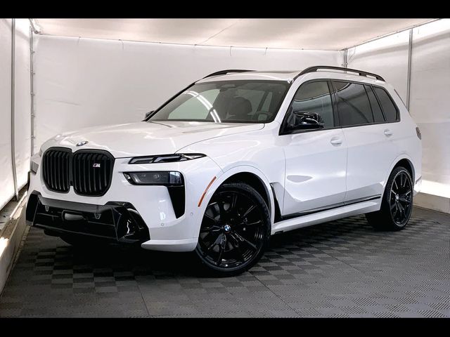 2025 BMW X7 M60i