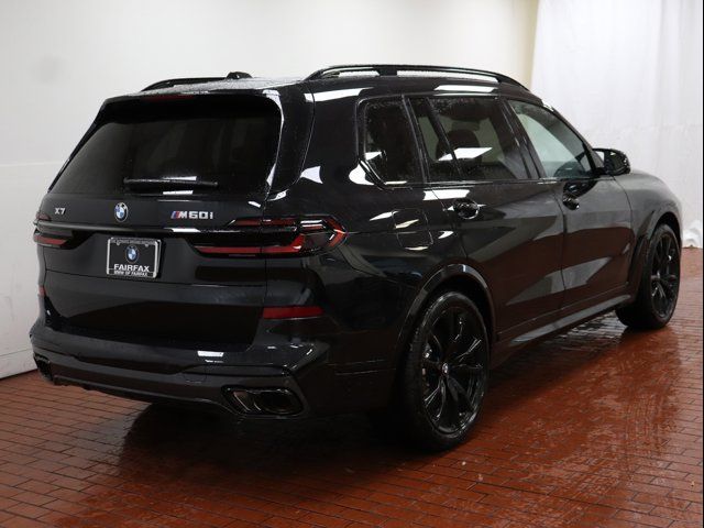 2025 BMW X7 M60i