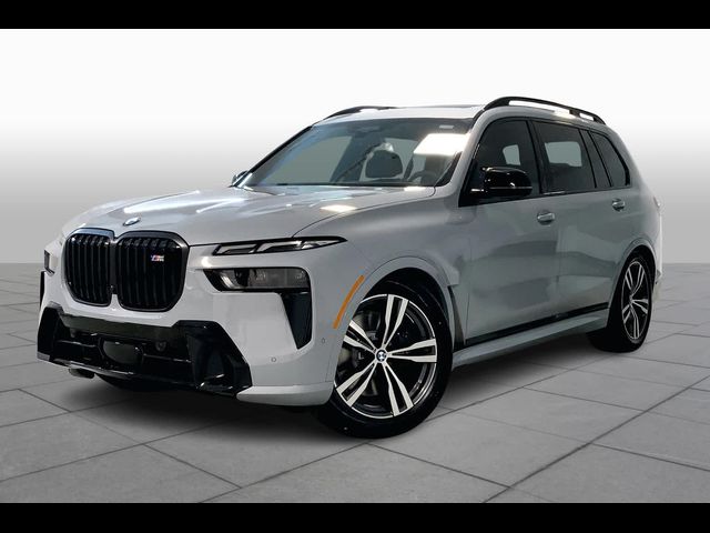 2025 BMW X7 M60i