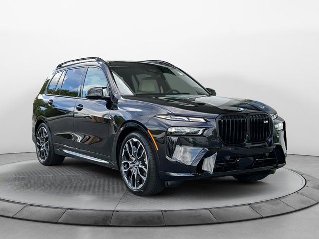 2025 BMW X7 M60i