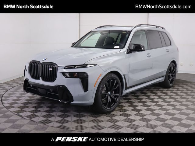 2025 BMW X7 M60i