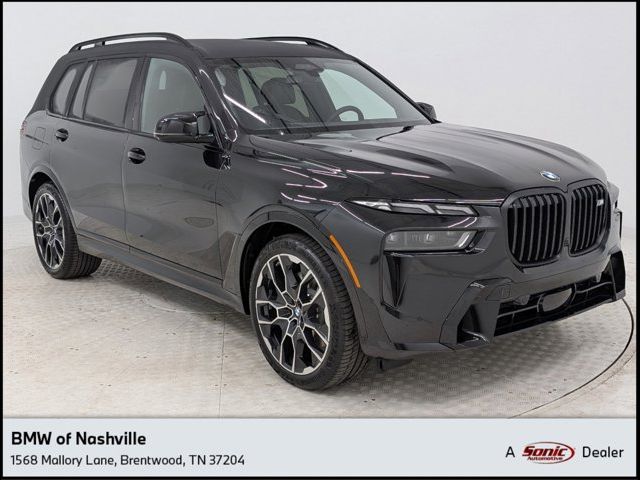 2025 BMW X7 M60i