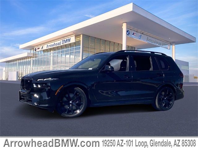 2025 BMW X7 M60i