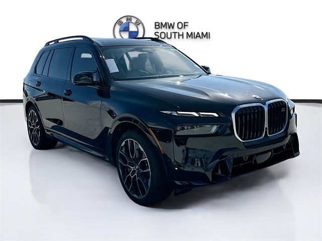 2025 BMW X7 M60i