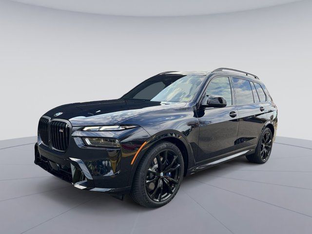 2025 BMW X7 M60i