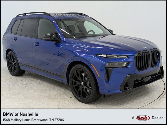 2025 BMW X7 M60i