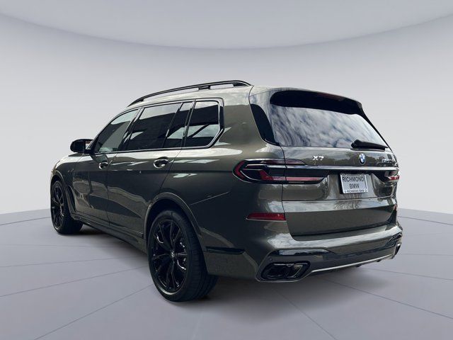 2025 BMW X7 M60i