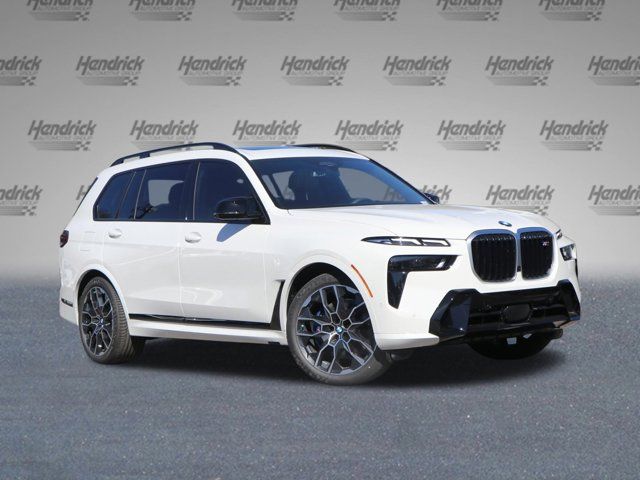 2025 BMW X7 M60i