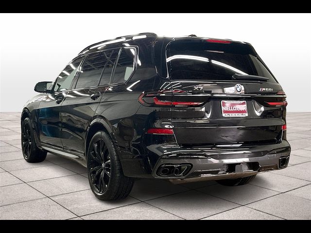 2025 BMW X7 M60i