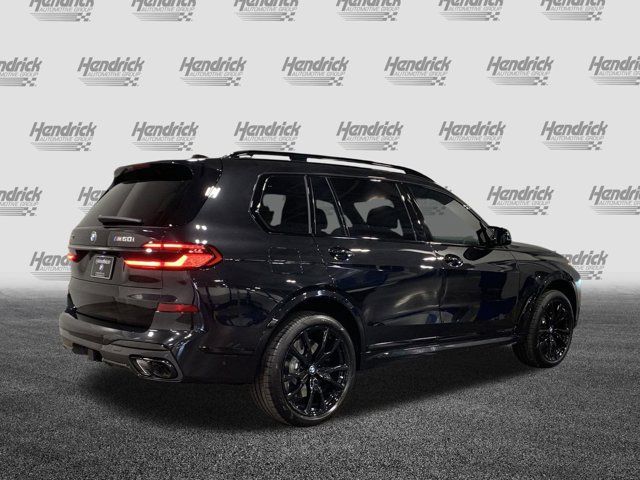 2025 BMW X7 M60i