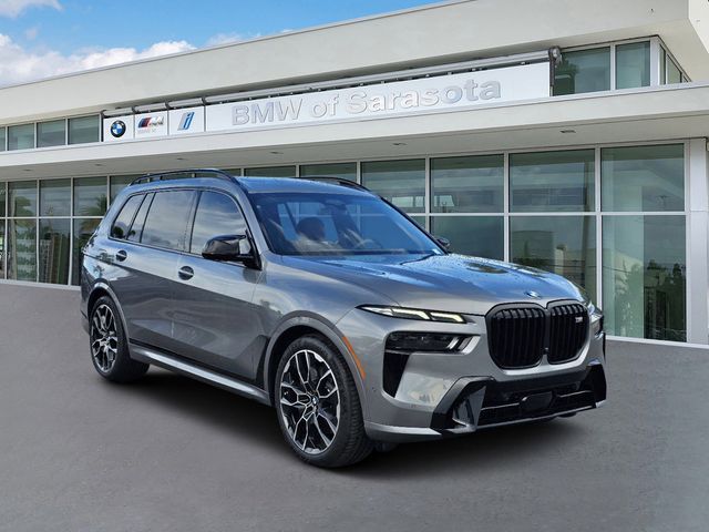 2025 BMW X7 M60i