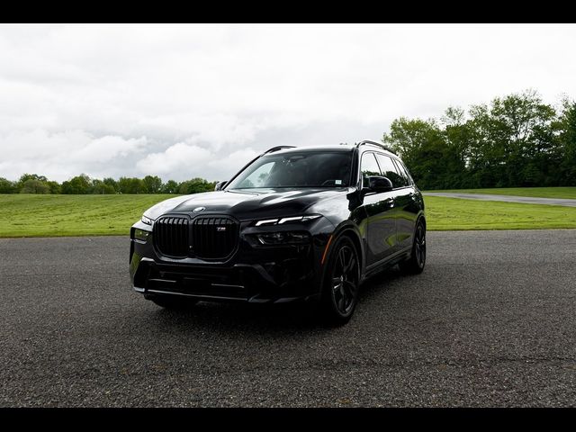 2025 BMW X7 M60i