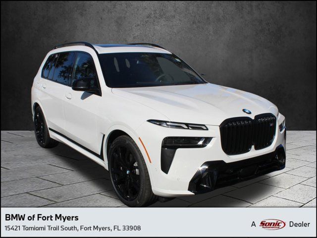 2025 BMW X7 M60i