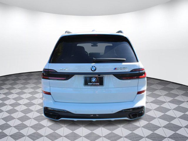 2025 BMW X7 M60i