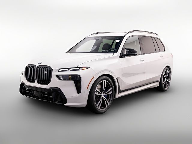 2025 BMW X7 M60i