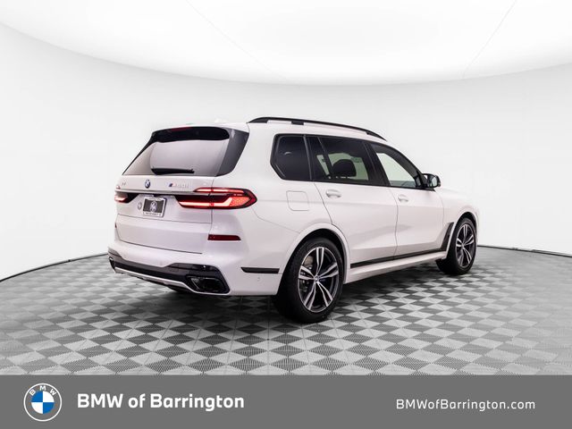 2025 BMW X7 M60i