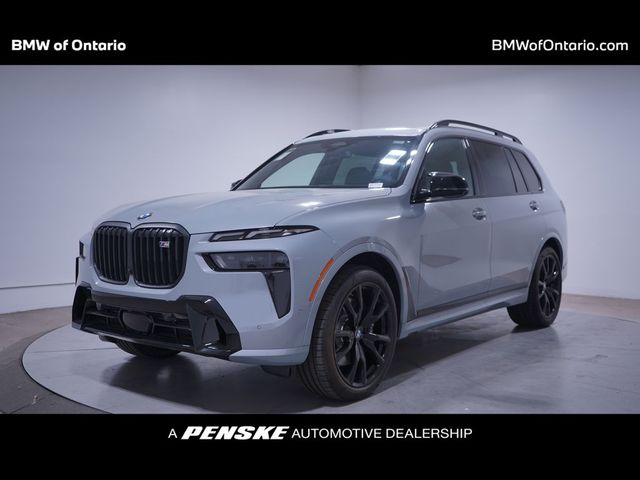 2025 BMW X7 M60i