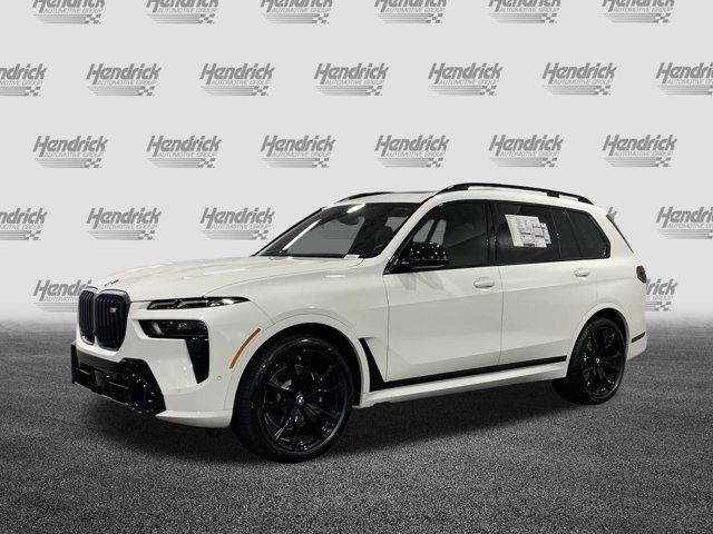 2025 BMW X7 M60i