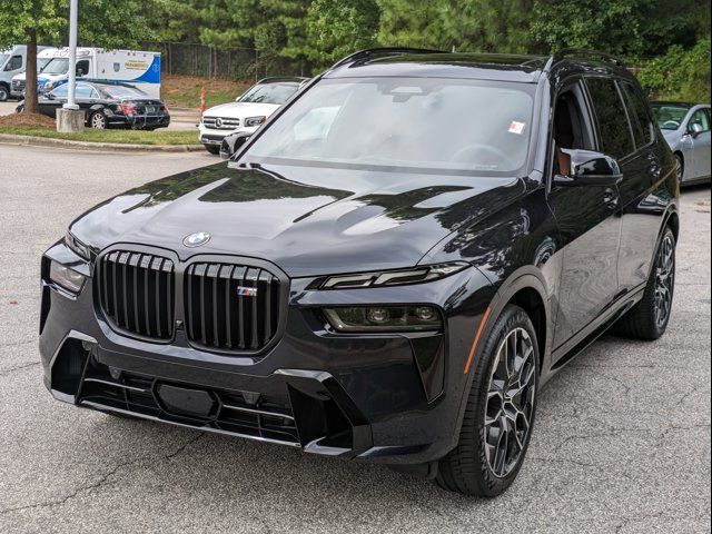 2025 BMW X7 M60i