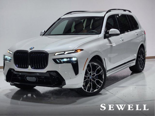 2025 BMW X7 M60i