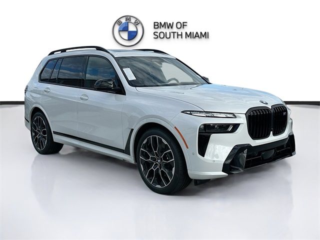 2025 BMW X7 M60i