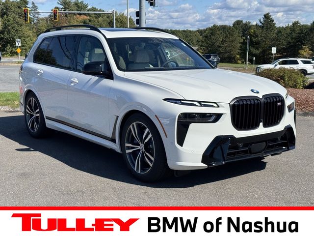 2025 BMW X7 M60i