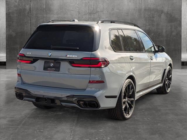 2025 BMW X7 M60i