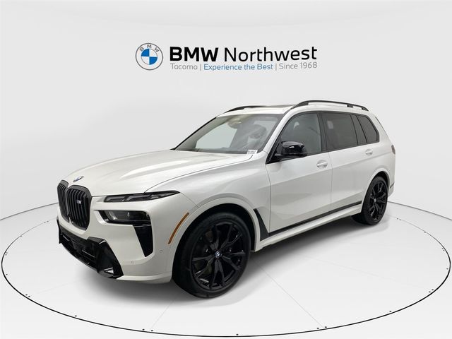 2025 BMW X7 M60i