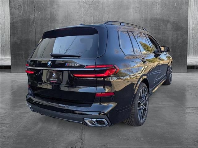 2025 BMW X7 M60i