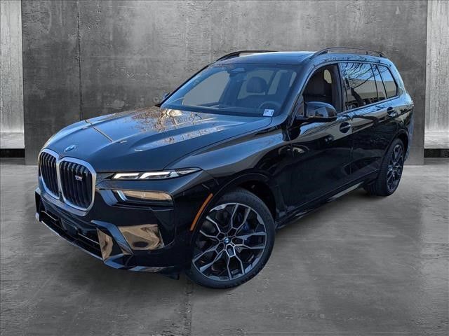 2025 BMW X7 M60i