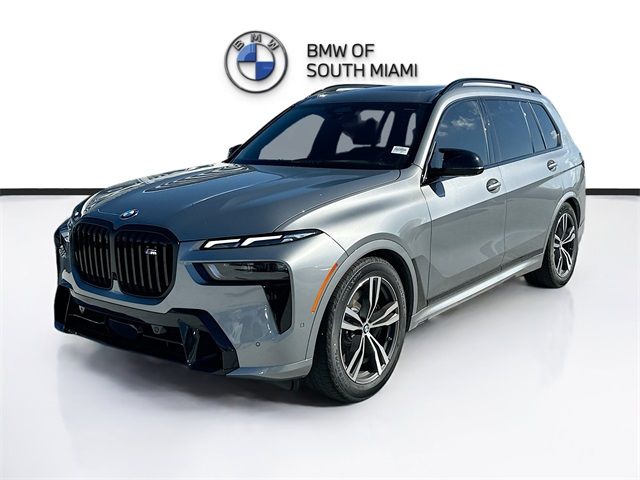 2025 BMW X7 M60i