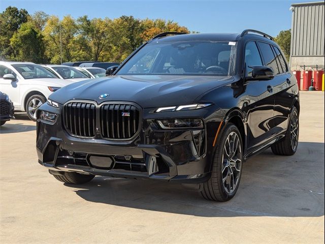 2025 BMW X7 M60i