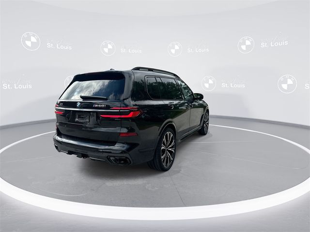 2025 BMW X7 M60i