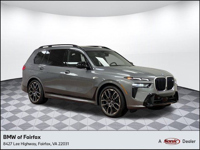 2025 BMW X7 M60i
