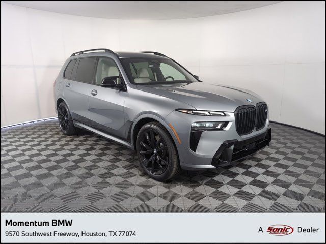 2025 BMW X7 M60i