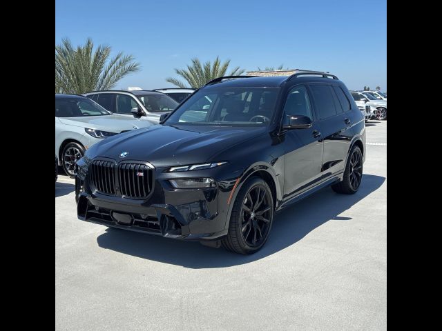 2025 BMW X7 M60i