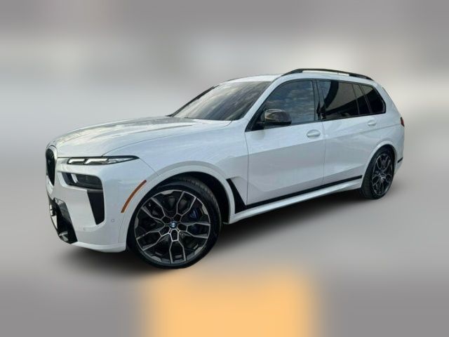 2025 BMW X7 M60i