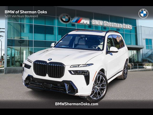 2025 BMW X7 xDrive40i