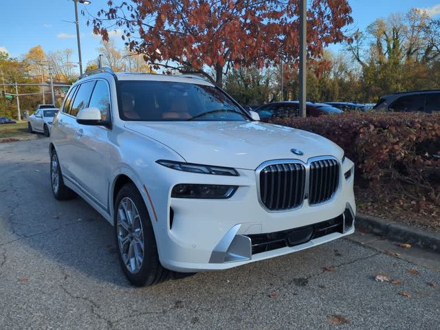 2025 BMW X7 xDrive40i