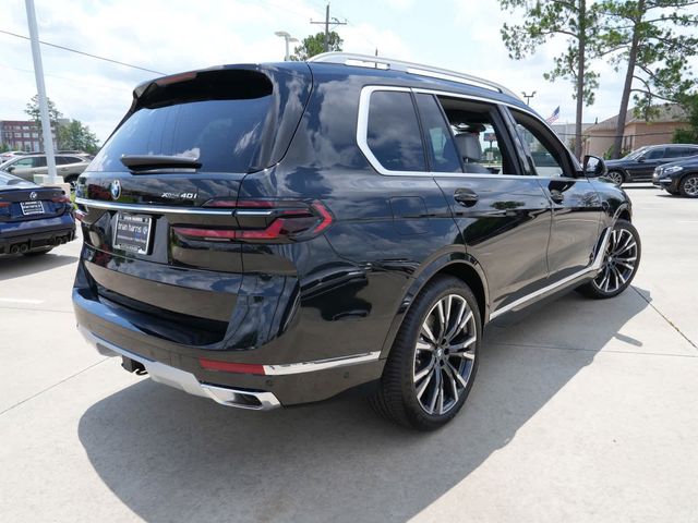 2025 BMW X7 xDrive40i