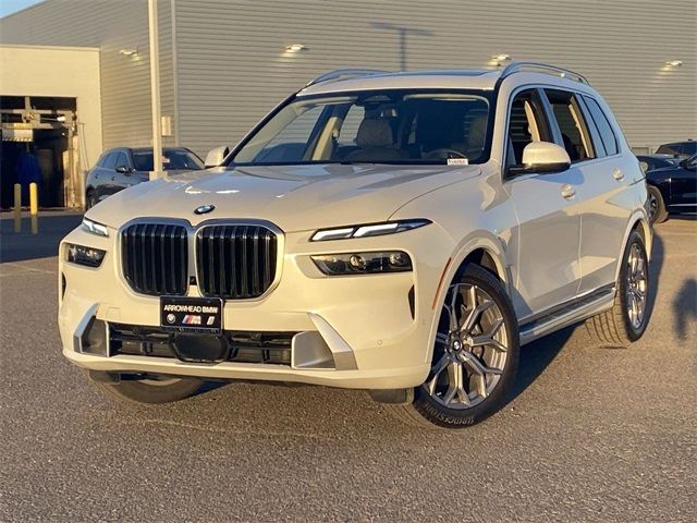 2025 BMW X7 xDrive40i