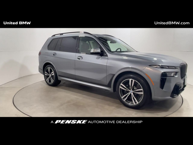 2025 BMW X7 xDrive40i