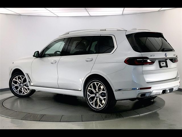 2025 BMW X7 xDrive40i