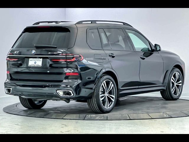 2025 BMW X7 xDrive40i