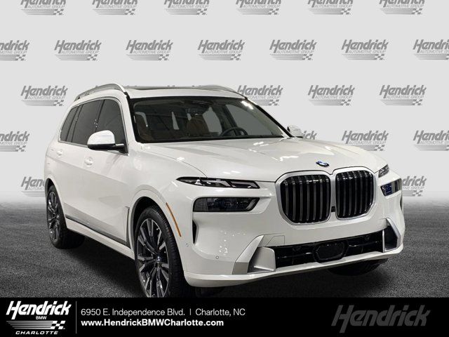 2025 BMW X7 xDrive40i