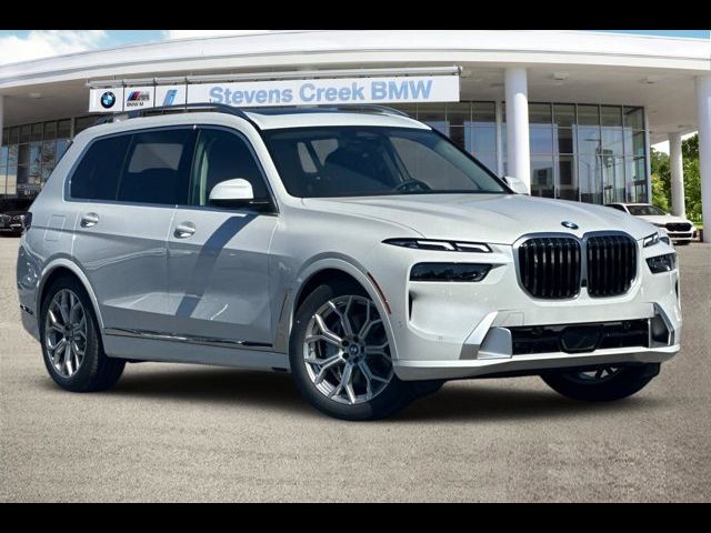 2025 BMW X7 xDrive40i