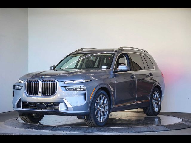 2025 BMW X7 xDrive40i